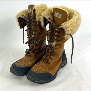 Ugg Adirondack Shearling Lined Tall Waterproofed Winter Boot size 9